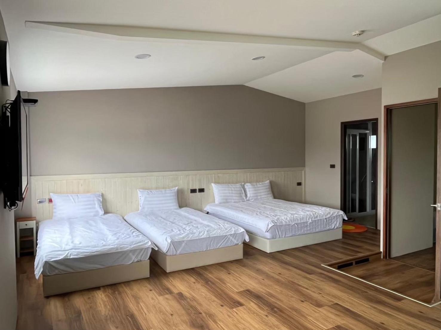 Xin Yuan Hang Homestay Ґуаньшань Екстер'єр фото